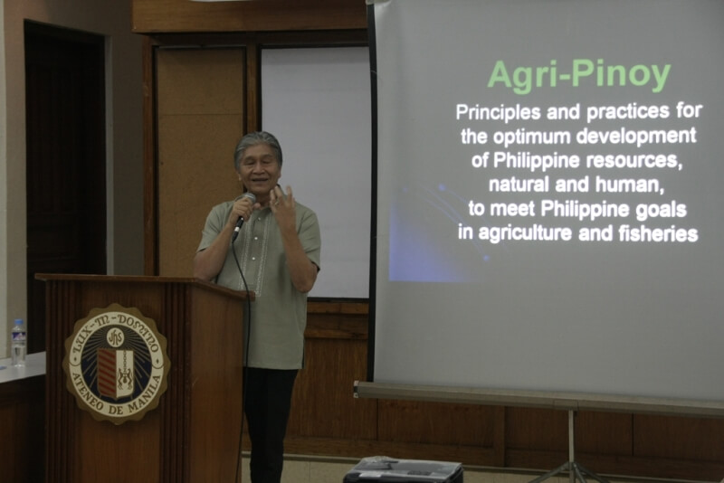 Department of Agriculture Representative Edicio dela Torre makes a presentation entitled Agri-Pinoy 2012, Continuity and Change, and explains possible areas of cooperation with social enterprises.